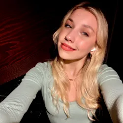 Фотография репетитора Куделич Варвара Макаровна