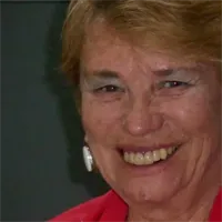 Фотография репетитора Захарова Эльвионора Павловна