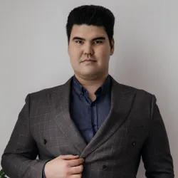 Фотография репетитора Уразгалиев Руслан Амантаевич