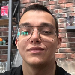 Фотография репетитора Вшивков Роман Александрович