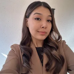 Фотография репетитора Бекеева Лачина Расуловна