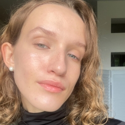 Фотография репетитора Алехина Божена Алексеевна