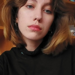 Фотография репетитора Андрющенко Ника Владимировна