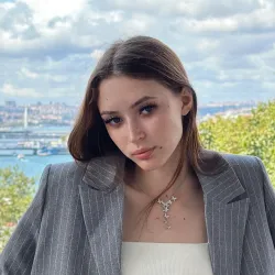 Фотография репетитора Гусева Анастасия Сергеевна