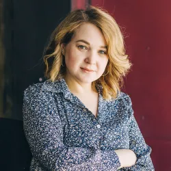 Фотография репетитора Дронова Дина Николаевна