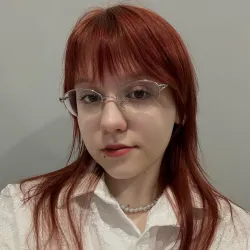 Фотография репетитора Суворова Катерина Максимовна