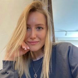 Фотография репетитора Назарова Алина Ильясовна