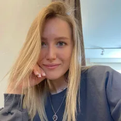 Фотография репетитора Назарова Алина Ильясовна