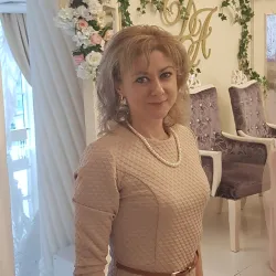 Фотография репетитора Иванова Елена Юрьевна