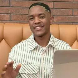 Фотография репетитора Маджони Виктор Ллойд