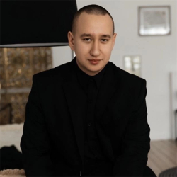 Фотография репетитора Вятчин Максим Сергеевич