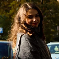 Фотография репетитора Гладких Юлия Сергеевна