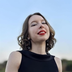 Фотография репетитора Максимушкина Полина Валерьевна