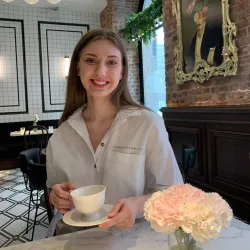 Фотография репетитора Момзикова Анастасия Алексеевна