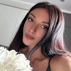 Фотография репетитора Гузева Анна Сергеевна