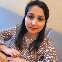 Фотография репетитора Шамсутдинова Зарина Винеровна