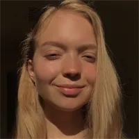 Фотография репетитора Горбачева Элина Олеговна