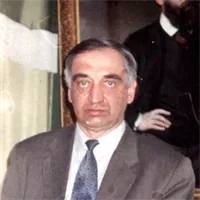 Фотография репетитора Хренников Владимир Георгеевич