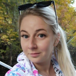 Фотография репетитора Макарова Юлия Владимировна