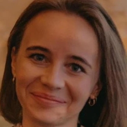 Фотография репетитора Синькова Елена Олеговна