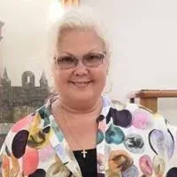 Фотография репетитора Быкова Марина Владимировна