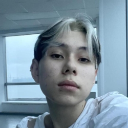 Фотография репетитора Хван Данил Андреевич