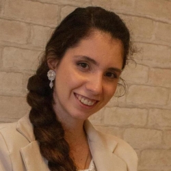 Фотография репетитора Аникеева Виктория Викторовна