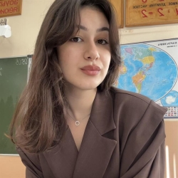 Фотография репетитора Арутюнян Элина Норайровна