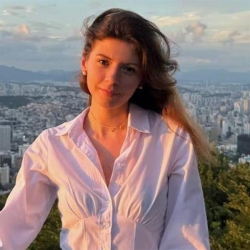 Фотография репетитора Фролова Виктория Олеговна