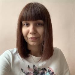 Фотография репетитора Медведева Варвара Александровна