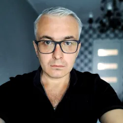 Фотография репетитора Макаров Александр Васильевич