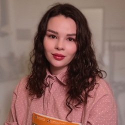 Фотография репетитора Курбатова Мария Романовна