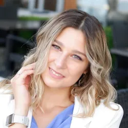 Фотография репетитора Рукавишникова Марина Сергеевна