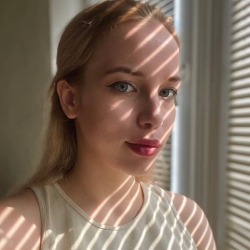 Фотография репетитора Спирина Алёна Дмитриевна