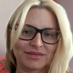 Фотография репетитора Кнутова Елена Станиславовна