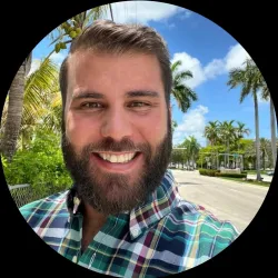 Фотография репетитора Рего Мартим 