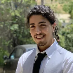 Фотография репетитора Аззам Гайс Акрам