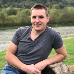 Фотография репетитора Величко Николай Евгеньевич