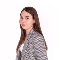 Фотография репетитора Дмитриева Диана Дмитриевна