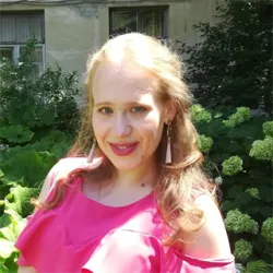 Фотография репетитора Сурьянинова Ульяна Александровна