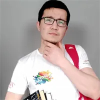 Фотография репетитора Бадалбаев Адхам Ахмаджанович