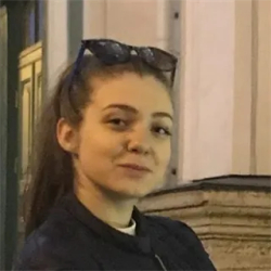 Фотография репетитора Смолякова Алина Юрьевна