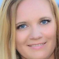 Фотография репетитора Чечулина Дарья Михайловна