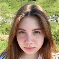 Фотография репетитора Власова Софья Витальевна