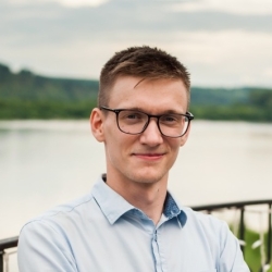 Фотография репетитора Чичкарев Евгений Витальевич