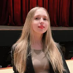 Фотография репетитора Петрова Дана Дмитриевна