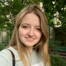 Фотография репетитора Пономарева Диана Романовна