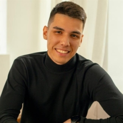 Фотография репетитора Реджепов Назар Бегенджович