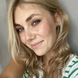 Фотография репетитора Арабули Валерия Сергеевна