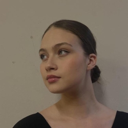 Фотография репетитора Еремеенко Милана Владимировна